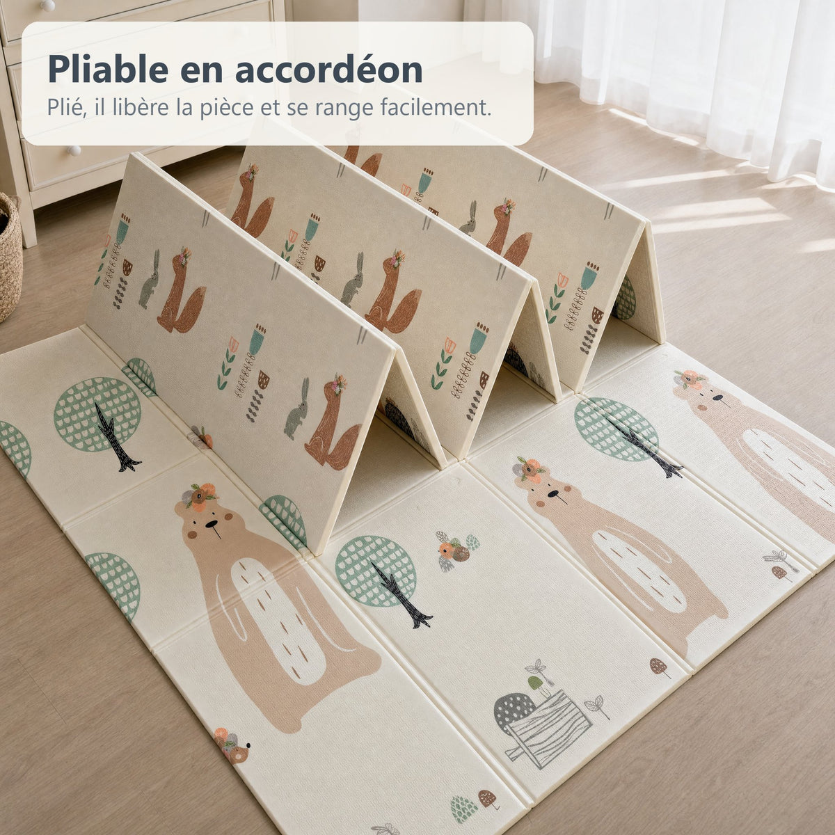 Tapis de jeu forêt et lion replié en accordéon pour le rangement